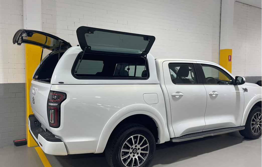 GWM Cannon 2020+ Dual Cab Canopy – Lift-Up Side & Front Windows, Rear ...