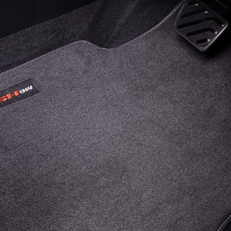 MG HS Genuine Carpet Floor Mats - Black With Logo