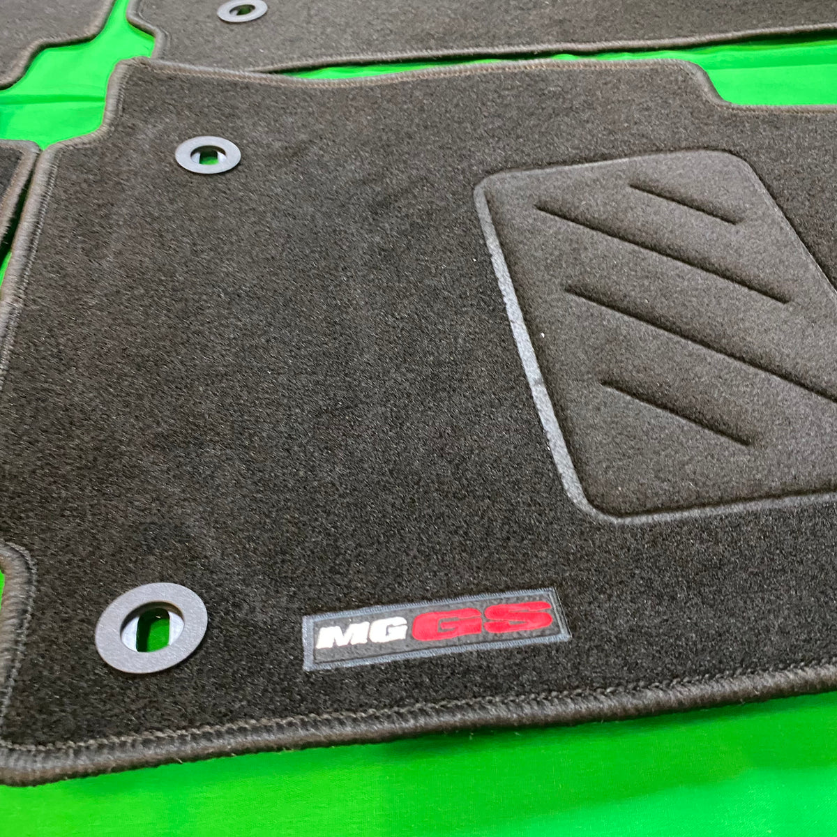MG GS Genuine Carpet Floor Mats - Black With Logo | ARG Parts & Accessories.