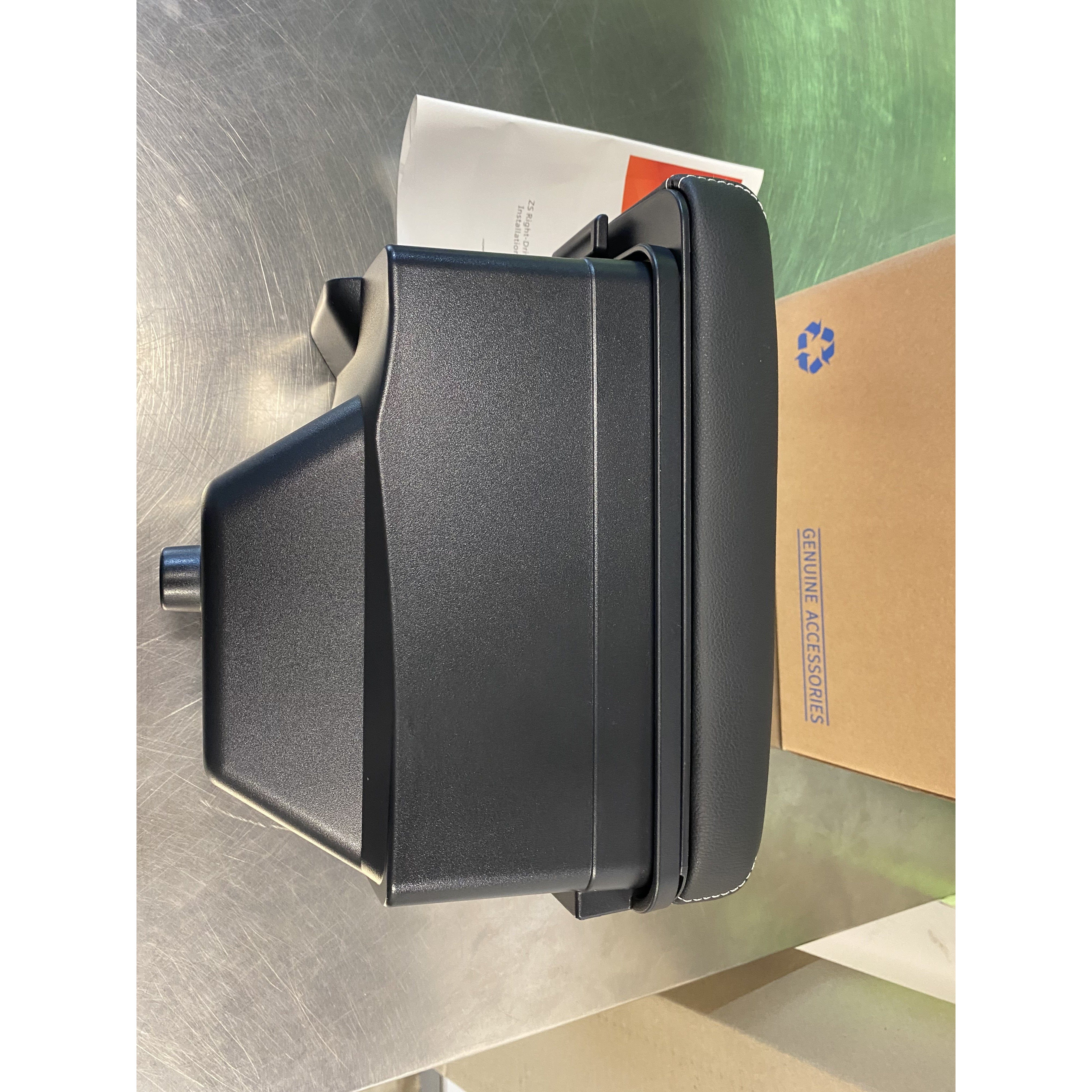 MG zs centre console armrest (2018 onwards) | ARG Parts & Accessories.