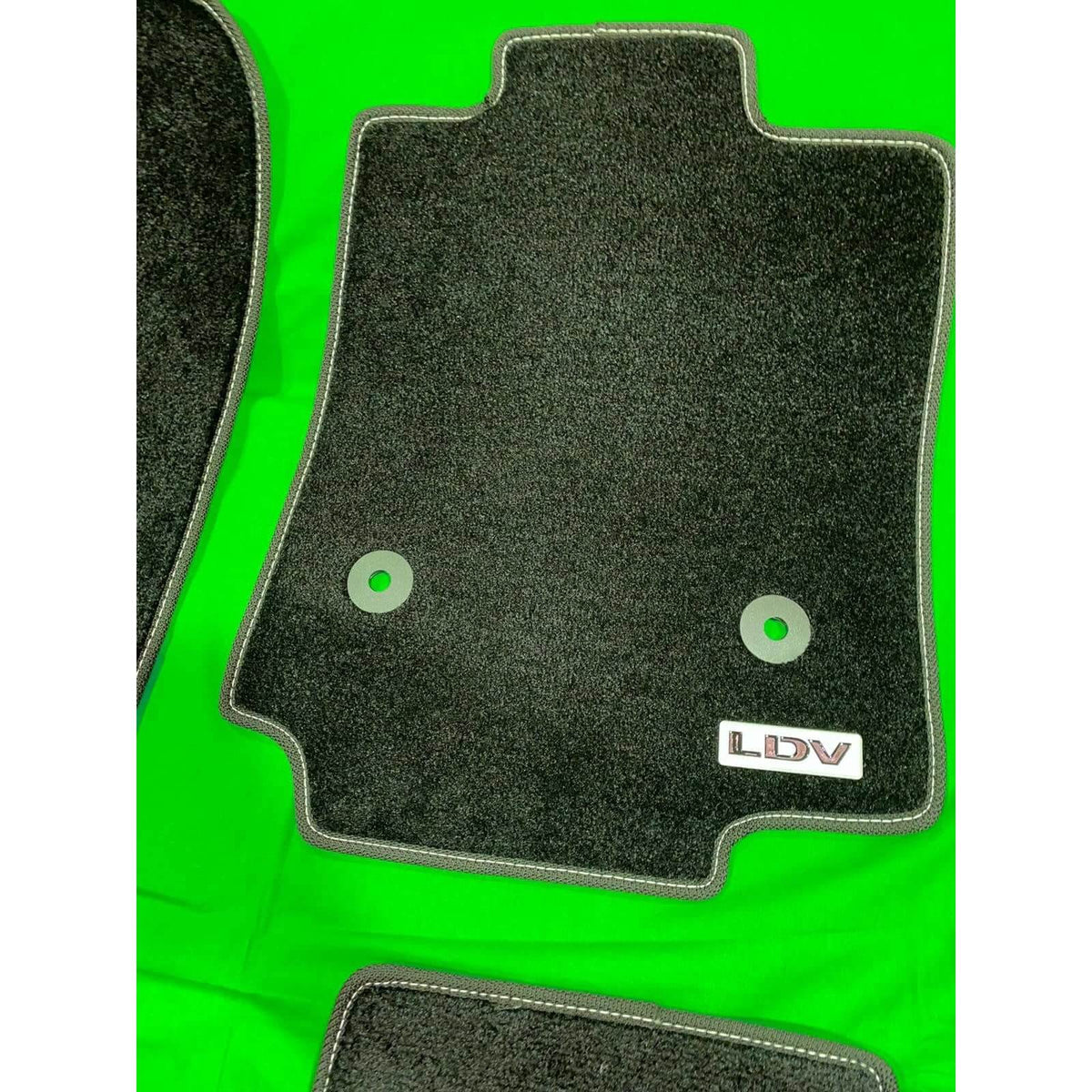 LDV D90 OEM Genuine Floor Carpet Mats With Logo Front & Rear (rows 2 & 3) | ARG Parts & Accessories.