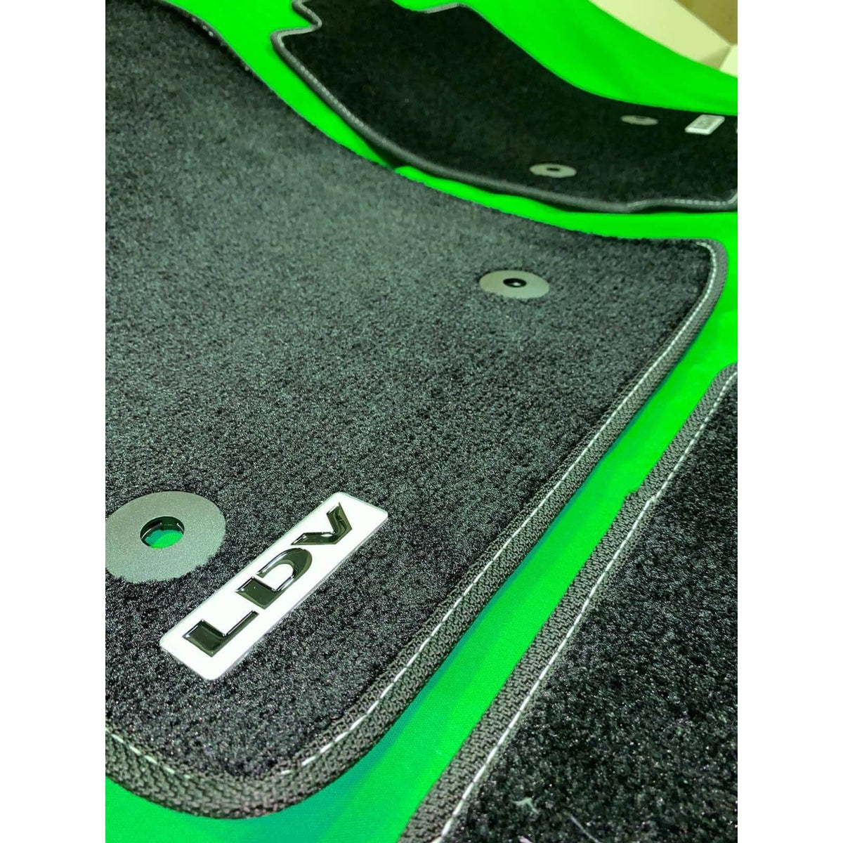 LDV D90 OEM Genuine Floor Carpet Mats With Logo Front & Rear (rows 2 & 3) | ARG Parts & Accessories.