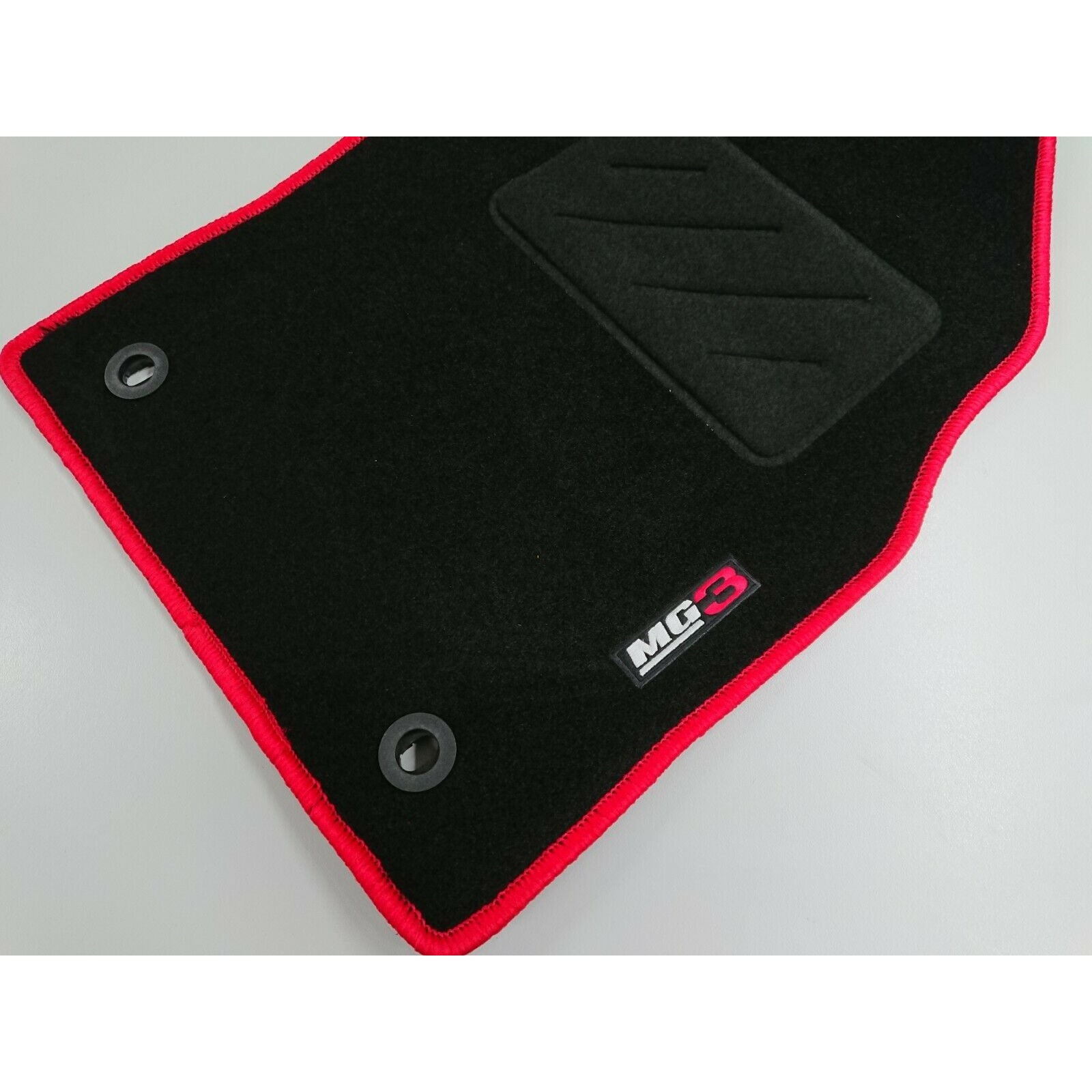 MG 3 Carpet Mats Red Black Genuine Floor Mats With Logo - Set Of 4 | ARG Parts & Accessories.